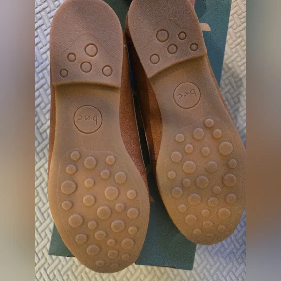 NEW b.o.c. Women's Brown Loafers Size 6 - Picture 7 of 11